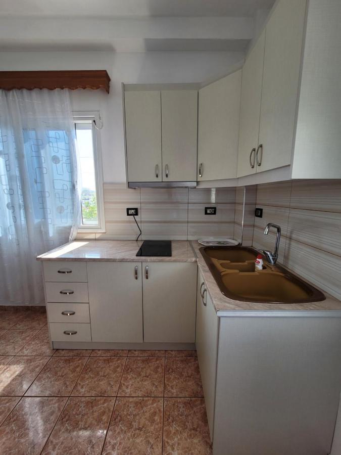 Spahiu Guesthouse クサミル エクステリア 写真